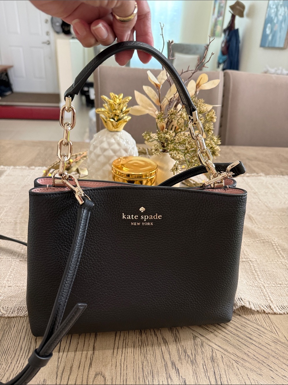 kate spade black pebbled leather crossbody with gold-tone logo - Picture 2 of 7
